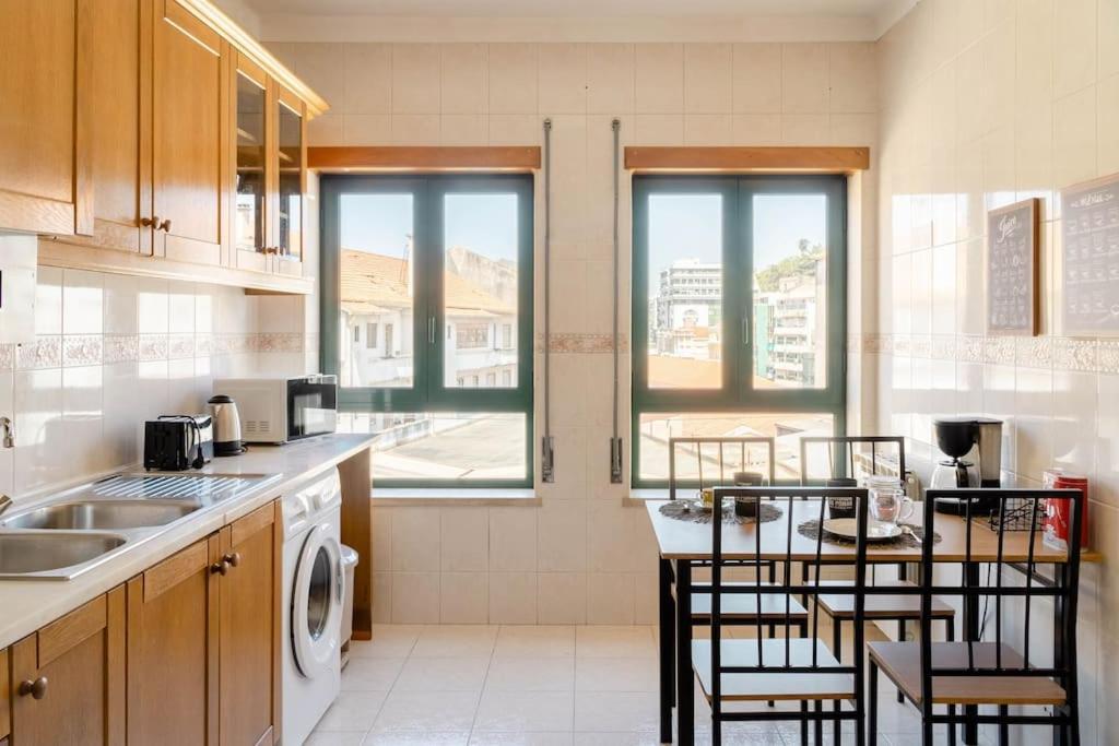 Апартаменты Miguel Torga Gold Deluxe Коимбра Экстерьер фото